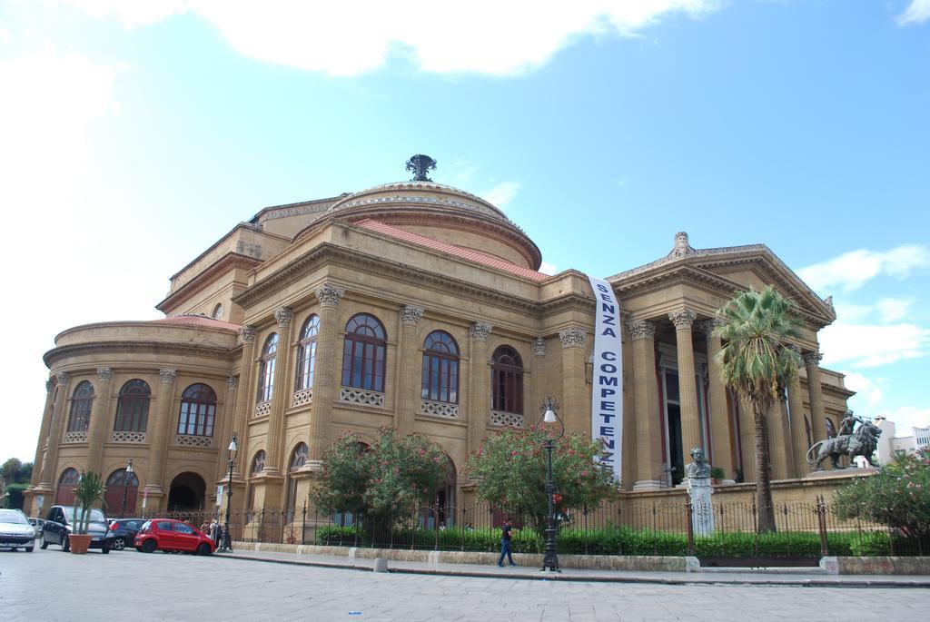 Apartment La Finestra Sul Mercato In Centro A